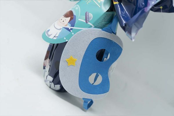 Lindt Uovo Pasqua bimbo con sopresa 2